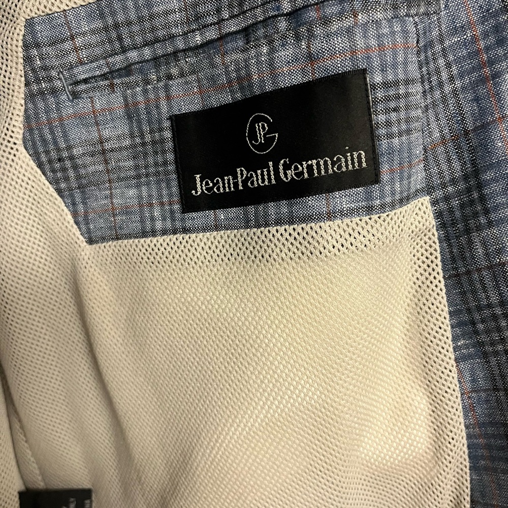 3 sport coats , 2 never worn , excellent quality - Picture 4 of 4